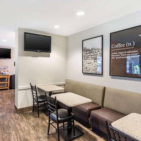 סנדי Best Western Plus Cotton Tree Inn מראה חיצוני תמונה