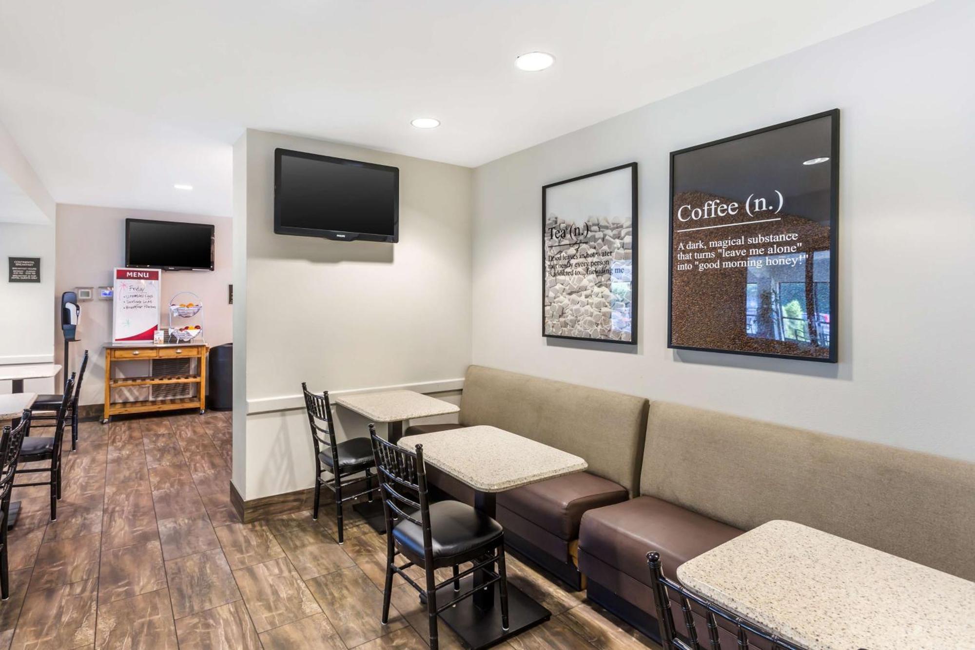 סנדי Best Western Plus Cotton Tree Inn מראה חיצוני תמונה