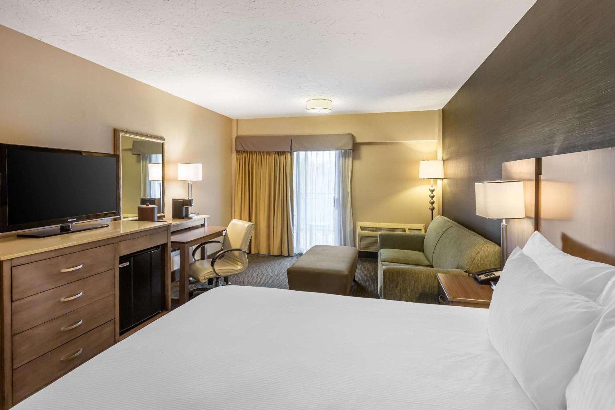 סנדי Best Western Plus Cotton Tree Inn מראה חיצוני תמונה