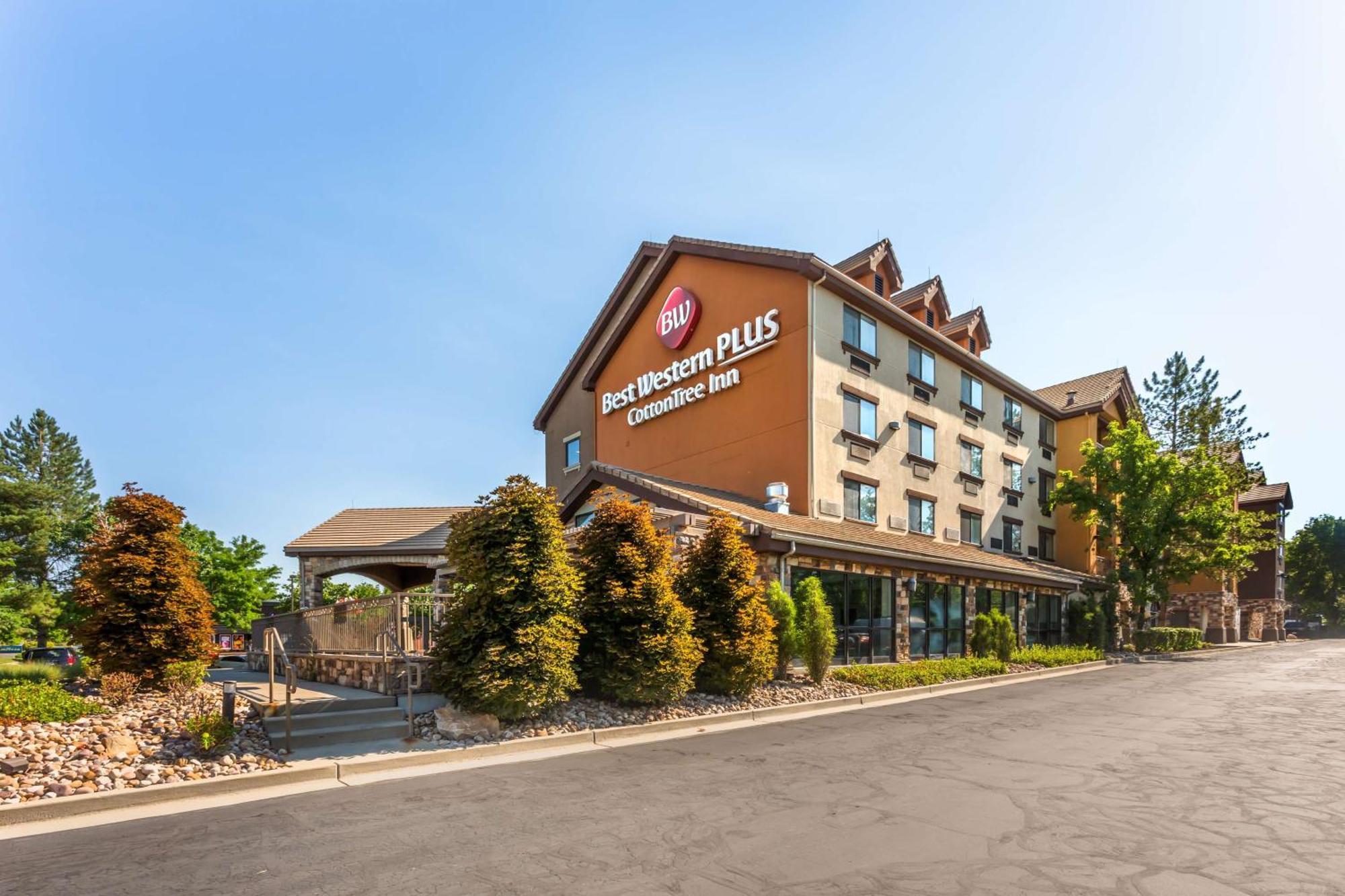סנדי Best Western Plus Cotton Tree Inn מראה חיצוני תמונה