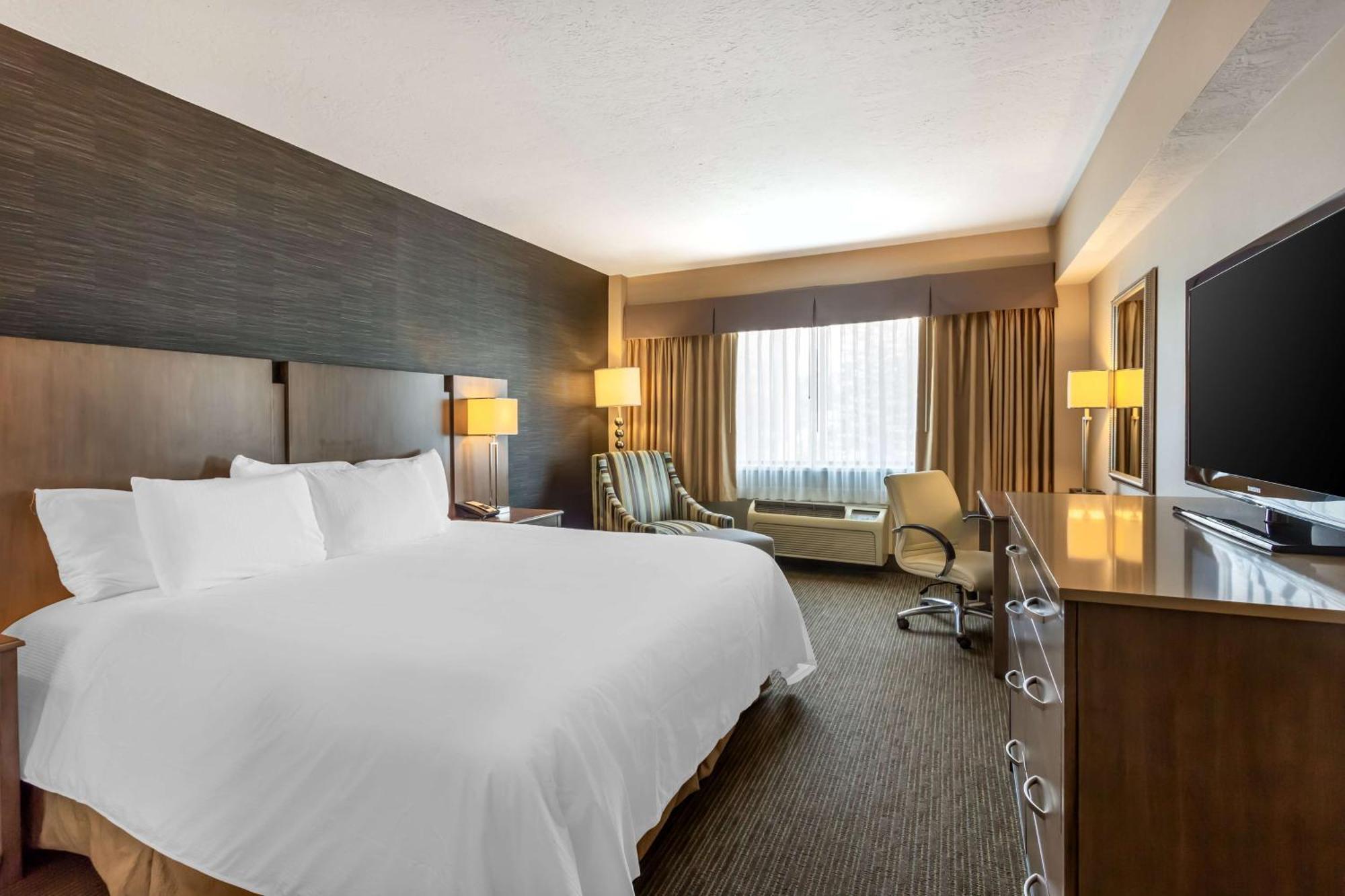 סנדי Best Western Plus Cotton Tree Inn מראה חיצוני תמונה