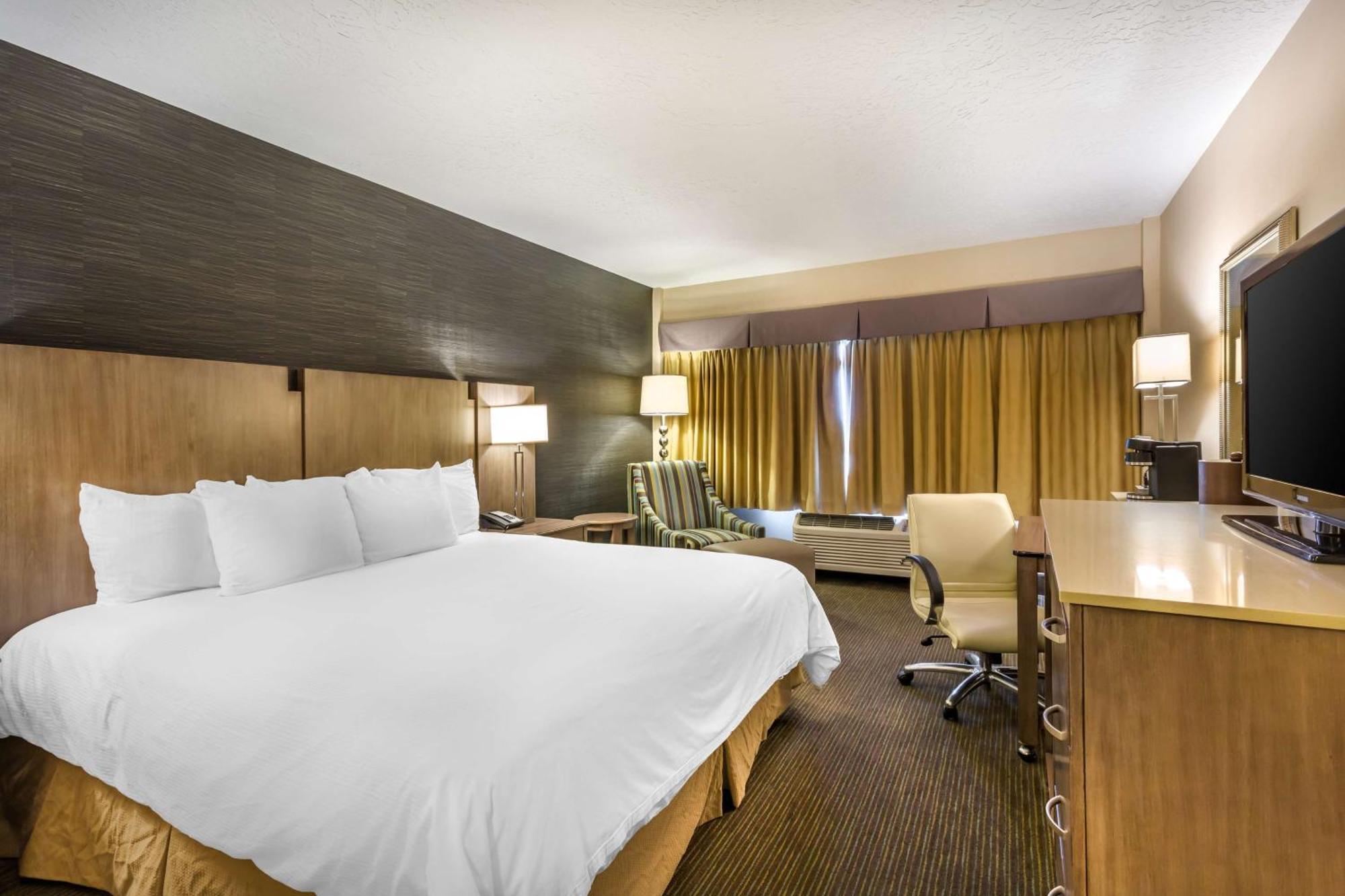 סנדי Best Western Plus Cotton Tree Inn מראה חיצוני תמונה
