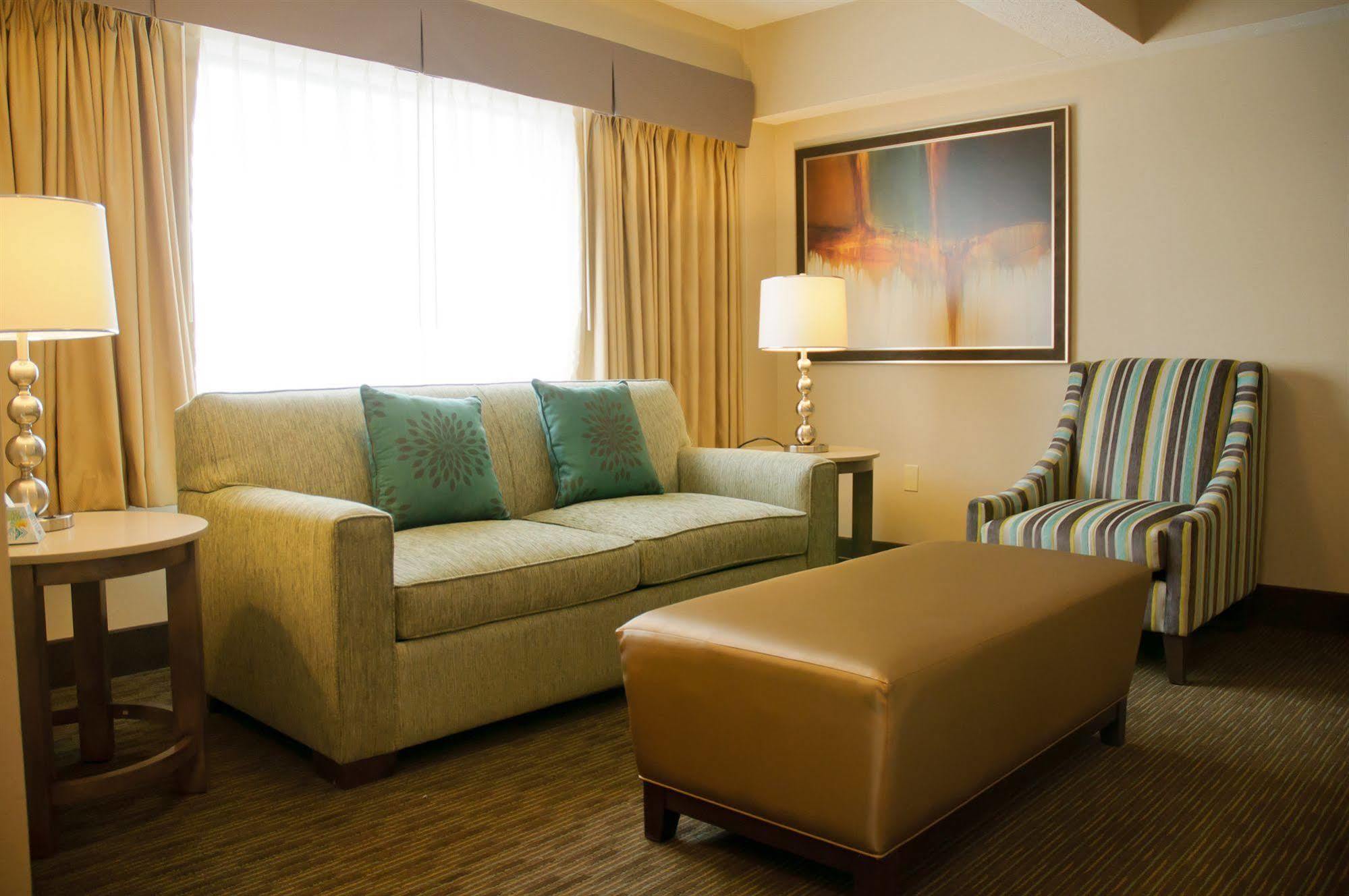 סנדי Best Western Plus Cotton Tree Inn מראה חיצוני תמונה